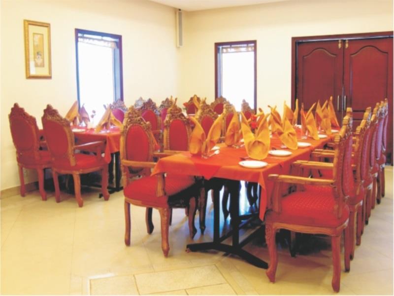 Hotel Chanakya Thiruvananthapuram Kültér fotó