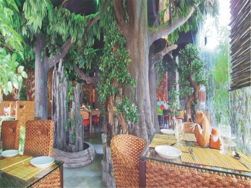 Hotel Chanakya Thiruvananthapuram Kültér fotó